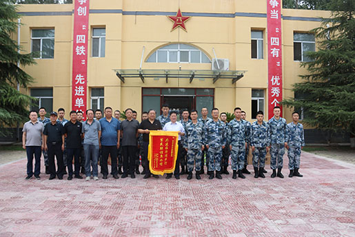 共建臨汾闊步行，軍民聯(lián)誼魚水情
